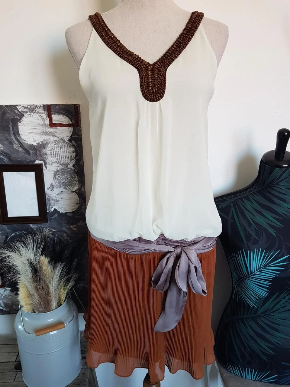 ✨ Sublime Robe Bohème-Chic Studio Classics - Perles & Voile Plissé - Taille 40 ✨